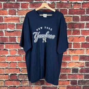 New York Yankees MLB Mens 2XL 2002 T-shirt